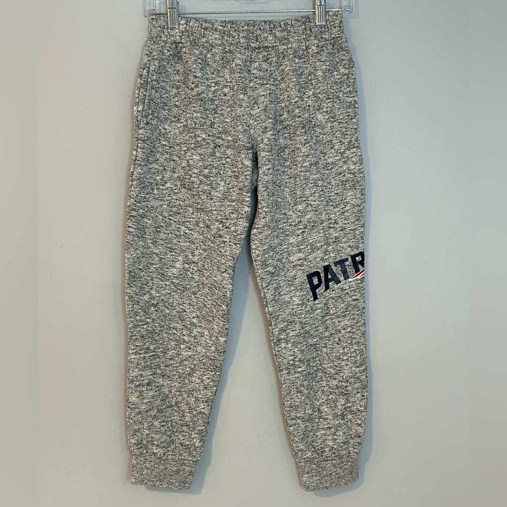 NFL Team Apparel Youth Patriots Sweatpants Gray Size L (14/16)